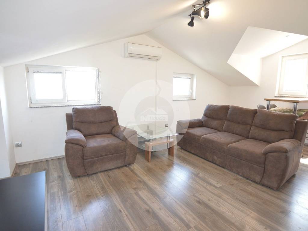 Flat in a building, Sale, Tar-Vabriga, Vabriga