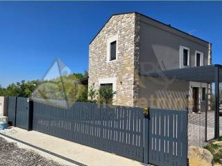 Luksuzna kuca, Prodaja, Motovun, Motovun