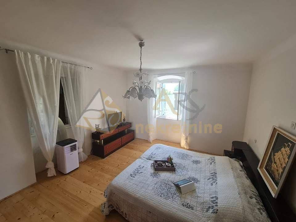 Kamena kuca, Prodaja, Labin, Labin