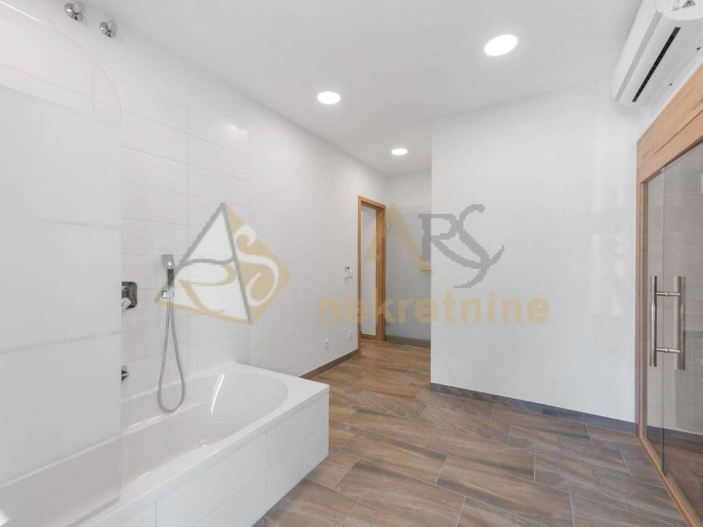 Vila, Prodaja, Labin, Labin