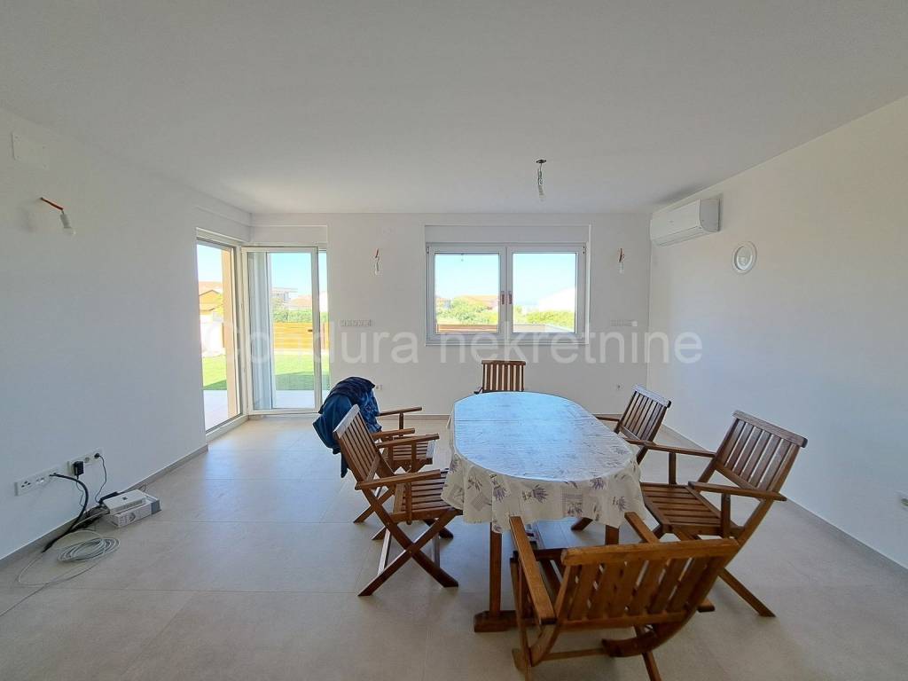Flat in a new building, Sale, Povljana, Povljana