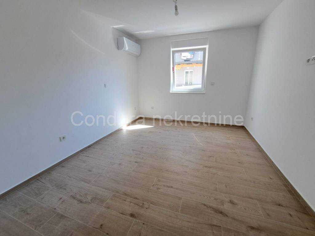 Flat in a new building, Sale, Povljana, Povljana