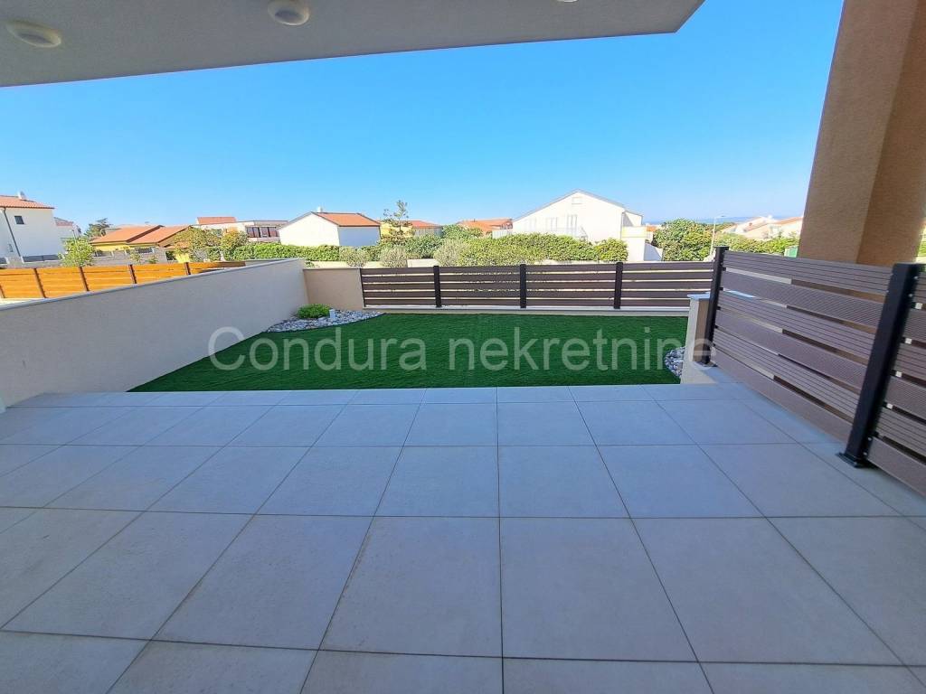 Flat in a new building, Sale, Povljana, Povljana