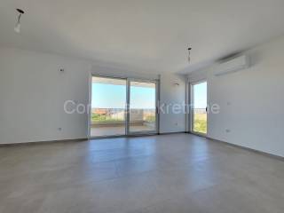 Apartman na moru, Prodaja, Povljana, Povljana