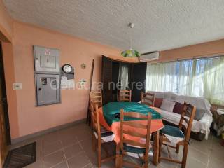 House with apartments, Sale, Nin, Nin