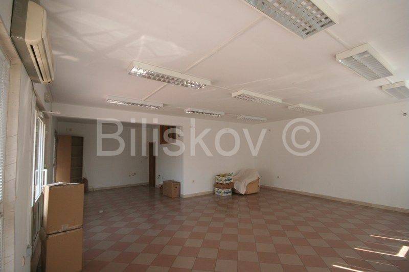 Office, Lease, Split, Split