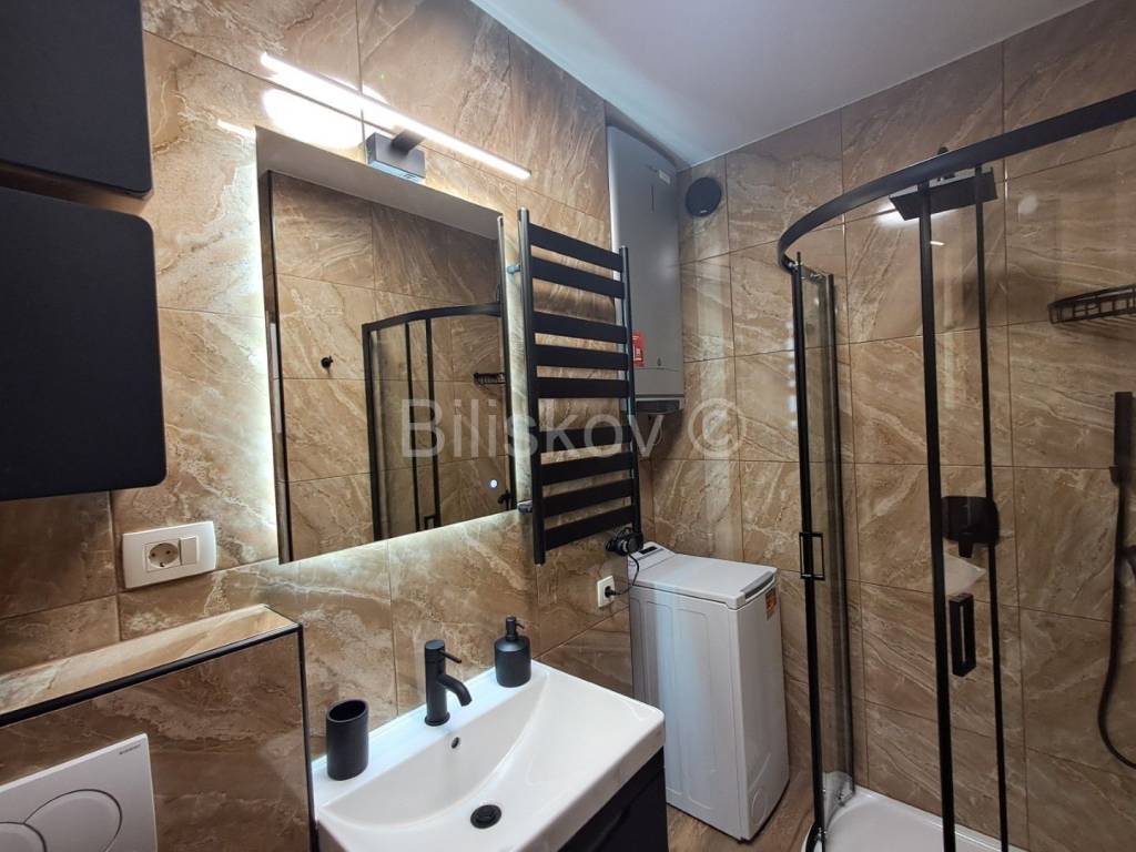 Flat in a building, Rent, Split, Split