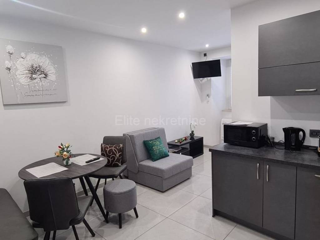Flat in a building, Sale, Rijeka, Centar