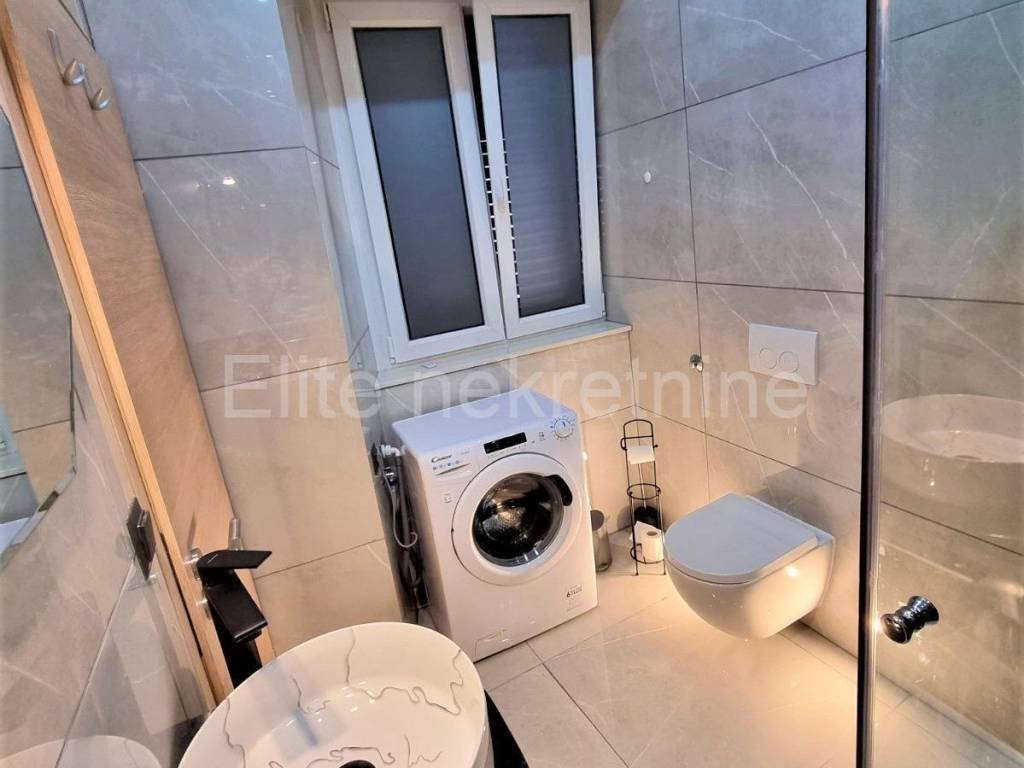 Flat in a building, Sale, Rijeka, Centar