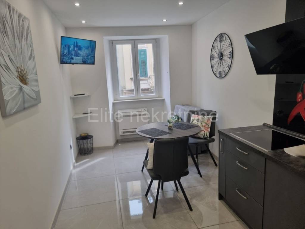 Flat in a building, Sale, Rijeka, Centar