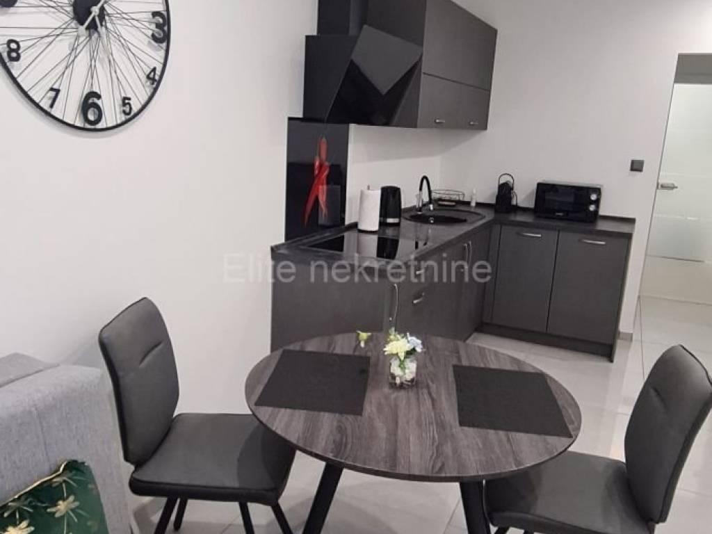 Flat in a building, Sale, Rijeka, Centar