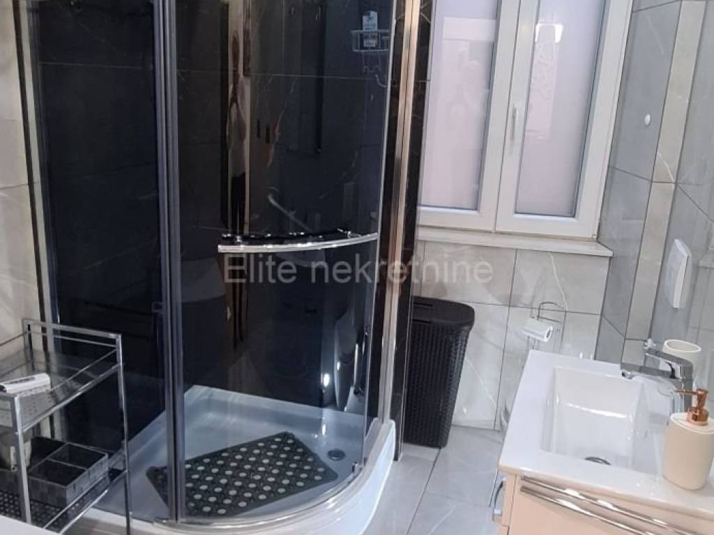 Flat in a building, Sale, Rijeka, Centar