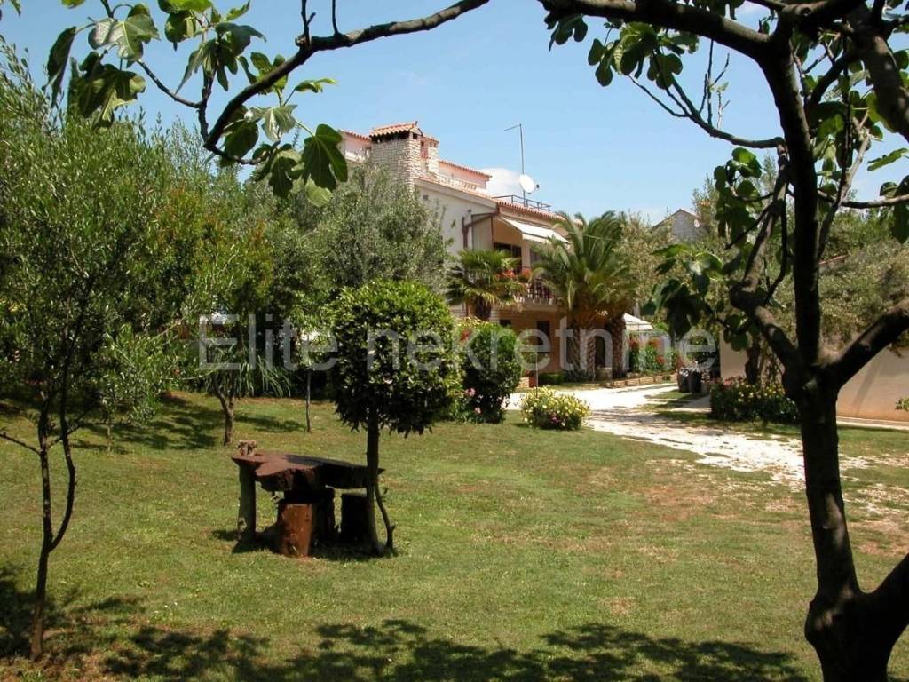 Flat in a villa, Sale, Medulin, Premantura
