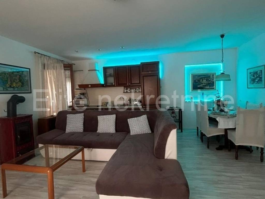 Flat in a house, Sale, Malinska-dubašnica, Malinska