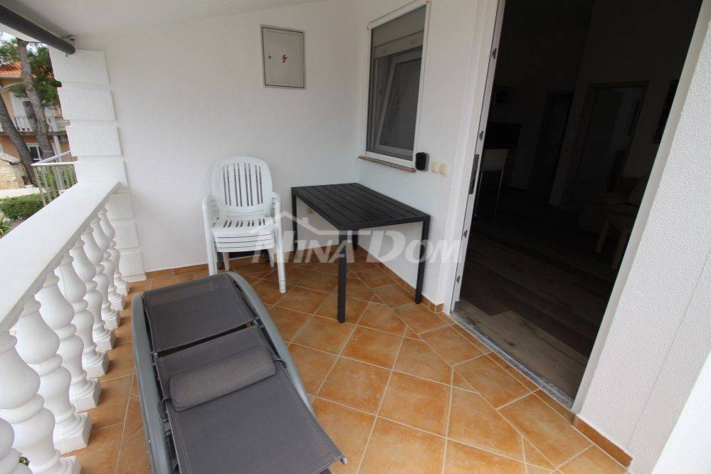 House with apartments, Sale, Vir, Vir