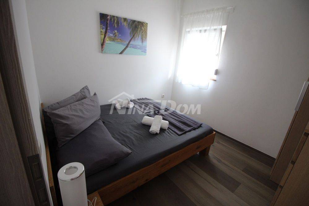 House with apartments, Sale, Vir, Vir