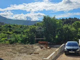 Flat in a building, Sale, Solin, Mezanovci