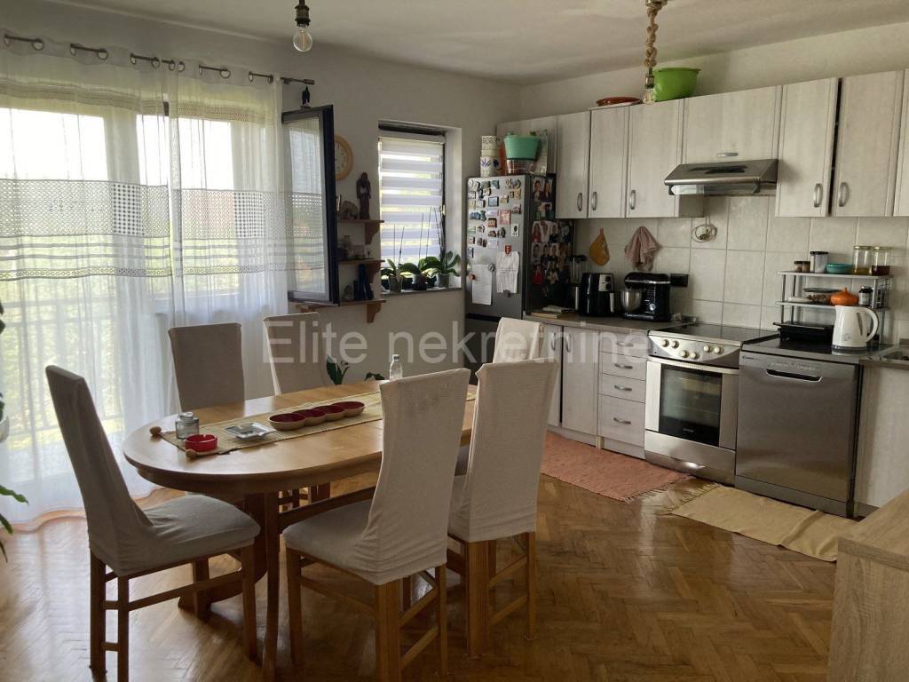 Flat in a house, Sale, Čavle, Cernik