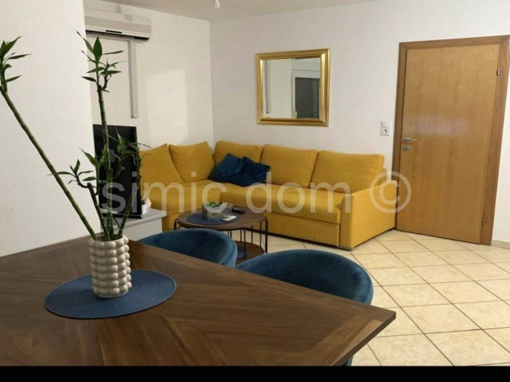 Apartment by the sea, Sale, Okrug, Okrug Gornji