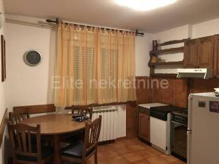 Flat in a building, Rent, Rijeka, Sjever