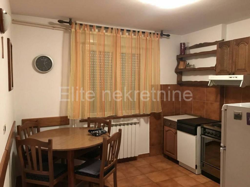 Flat in a building, Rent, Rijeka, Sjever