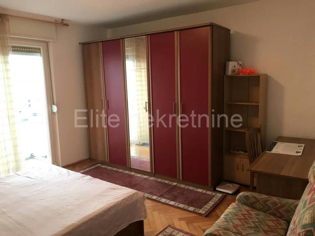 Flat in a building, Rent, Rijeka, Sjever