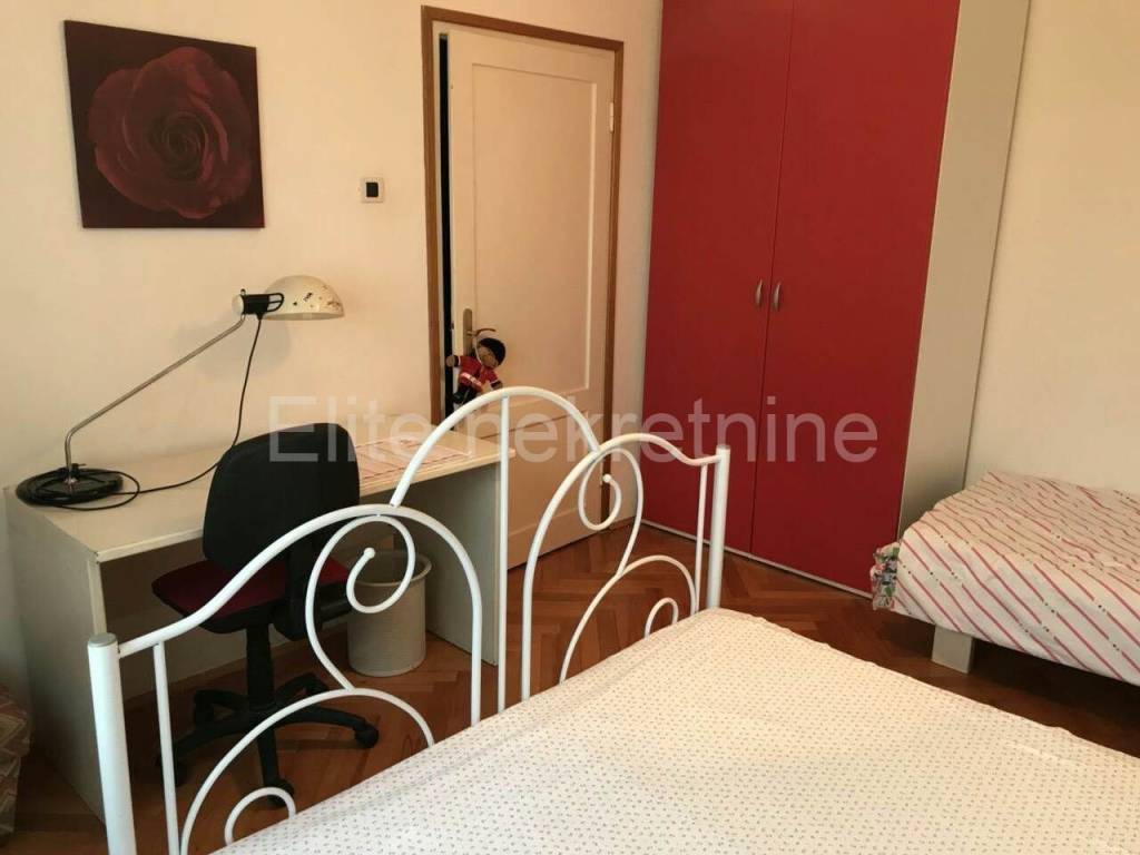 Flat in a building, Rent, Rijeka, Sjever