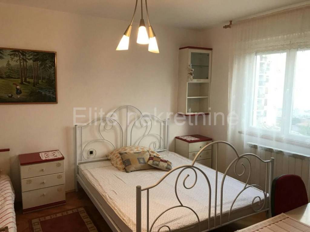 Flat in a building, Rent, Rijeka, Sjever