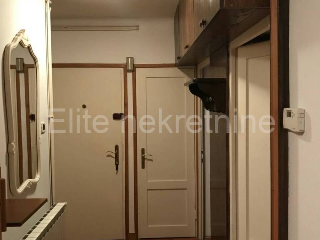 Flat in a building, Rent, Rijeka, Sjever