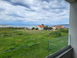 Apartman na moru, Prodaja, Privlaka, Privlaka