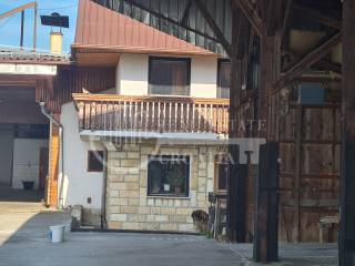 Stambeno poslovni objekt, prodaja, Zagreb,Lucko
