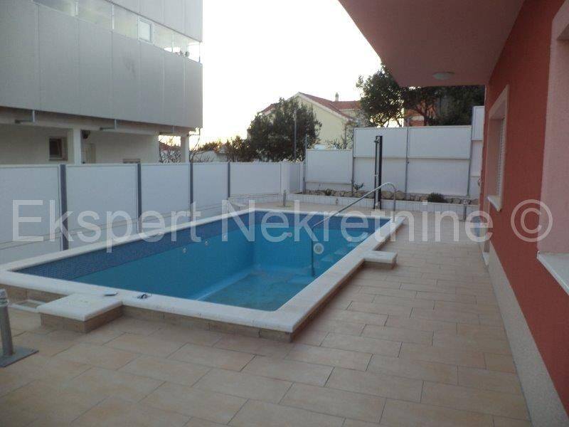 Luxury house, Sale, Okrug, Okrug Gornji