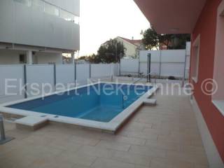 Luxury house, Sale, Okrug, Okrug Gornji
