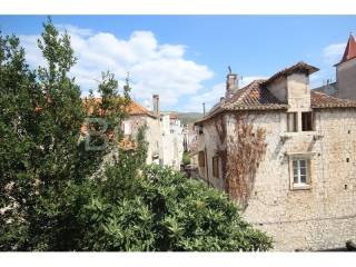 Kuca u nizu, Prodaja, Trogir, Trogir