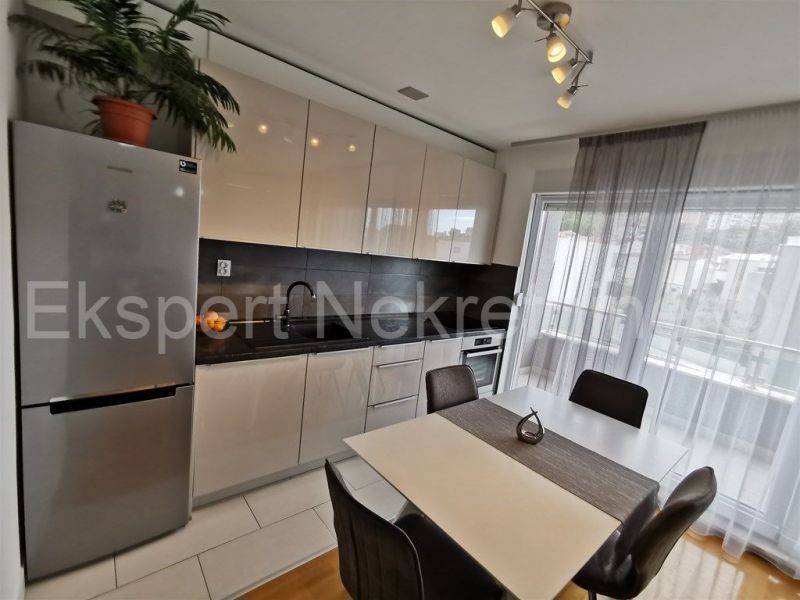 Flat in a new building, Sale, Podstrana, Podstrana