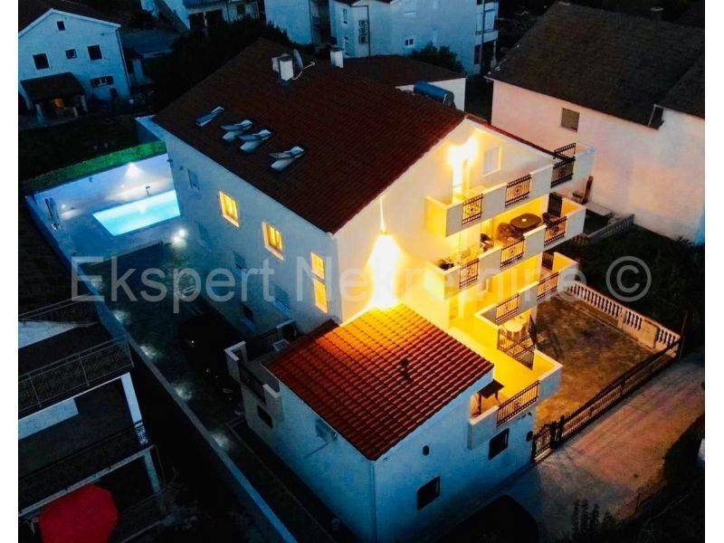 Villa, Sale, Kaštela, Kaštel Novi