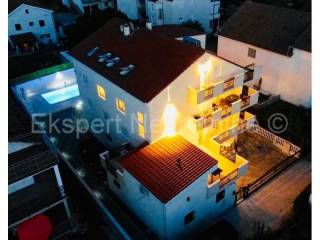 Villa, Sale, Kaštela, Kaštel Novi