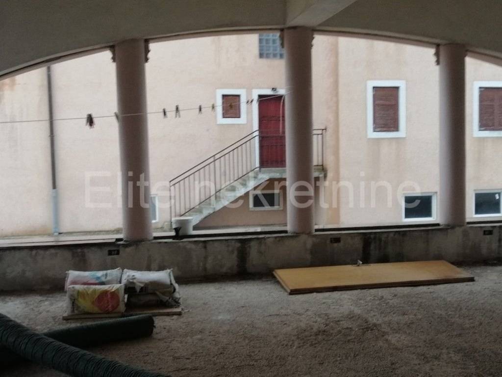 Flat in a building, Sale, Rovinj, Rovinj