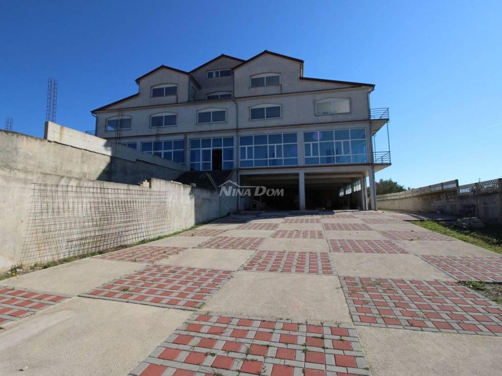 Residential-commercial property, Sale, Kali, Kali