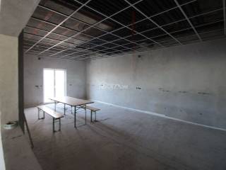 Residential-commercial property, Sale, Kali, Kali