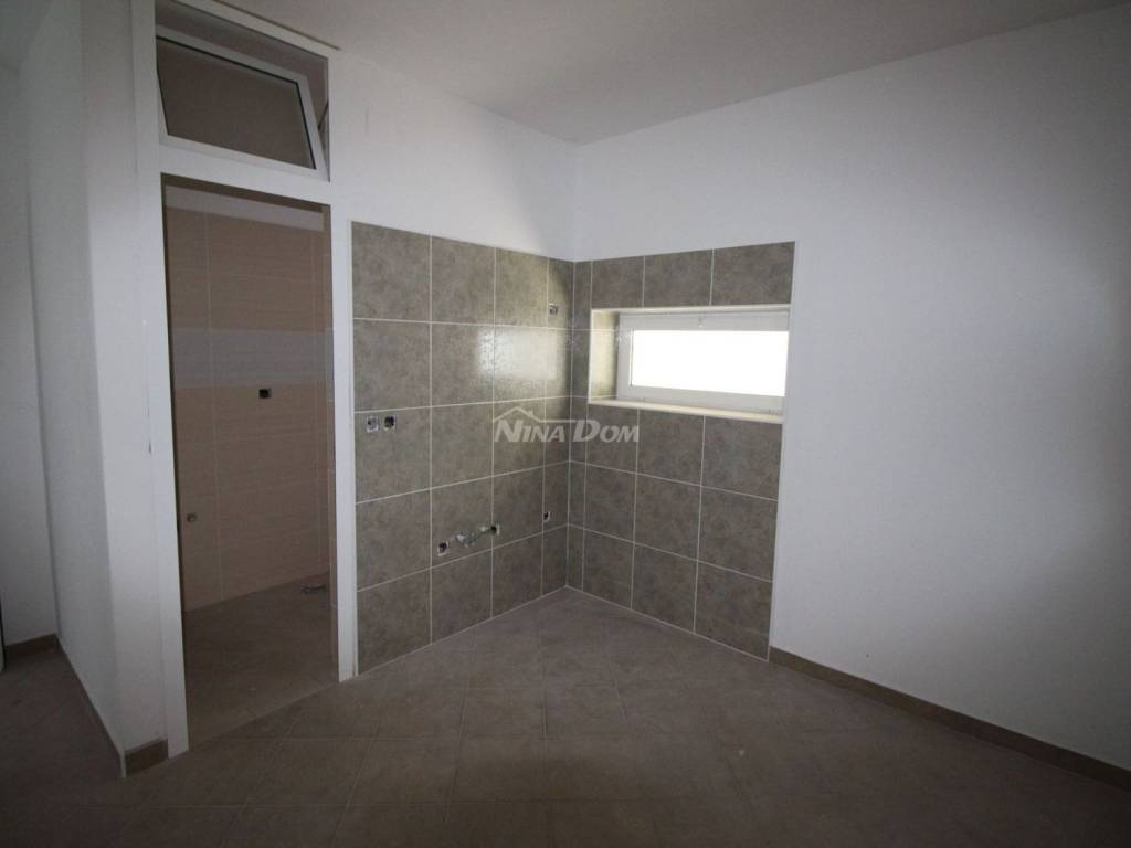 Residential-commercial property, Sale, Kali, Kali