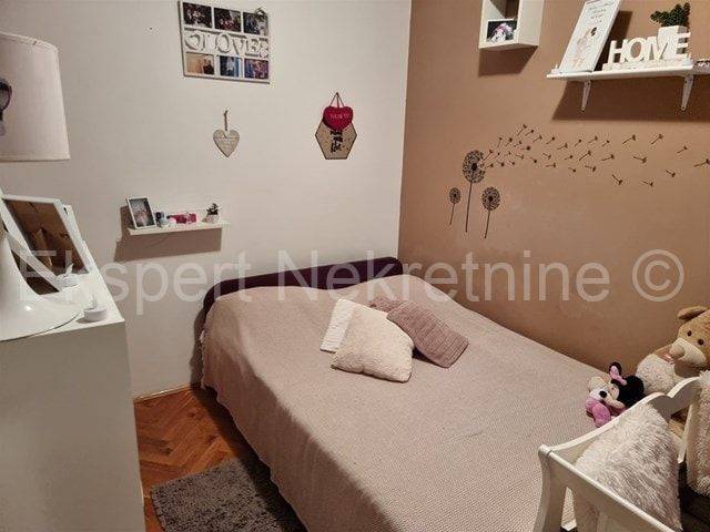 Flat in a building, Sale, Split, Split