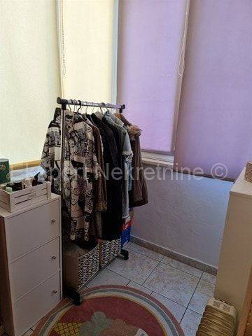 Flat in a building, Sale, Split, Split