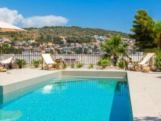 Luxury villa, Sale, Okrug, Okrug Gornji