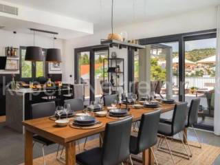 Luxury villa, Sale, Okrug, Okrug Gornji