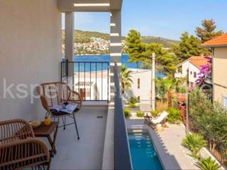 Luxury villa, Sale, Okrug, Okrug Gornji