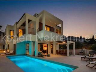 Luxury villa, Sale, Okrug, Okrug Gornji