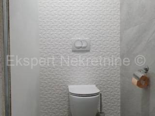 Semi-detached house, Sale, Split, Split