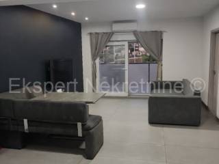 Semi-detached house, Sale, Split, Split