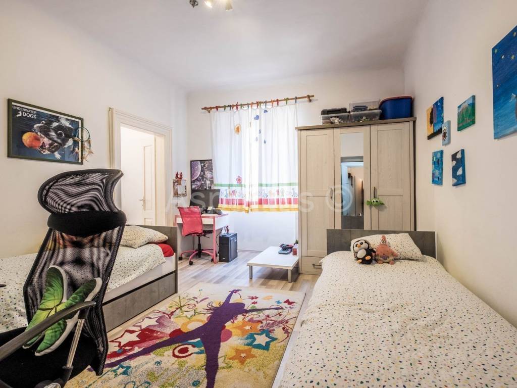 Flat in a building, Sale, Pula, Pula